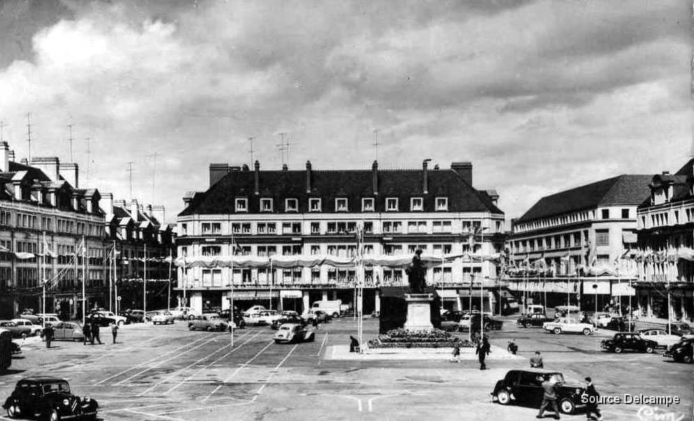 60 Beauvais Place Jeanne Hachette II.jpg